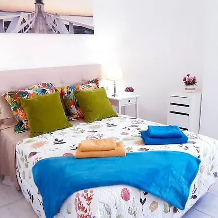 Playa De Americas Cozy For 2/4 Pax * Плайя-де-лас-Амерікас