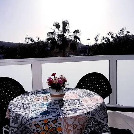 Апартаменти Playa De Americas Cozy For 2/4 Pax Плайя-де-лас-Амерікас