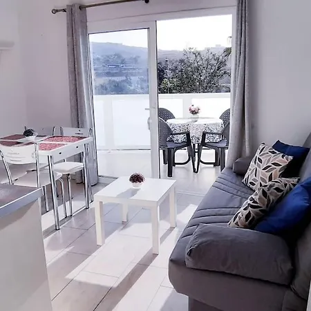 Playa De Americas Cozy For 2/4 Pax * Плайя-де-лас-Амерікас
