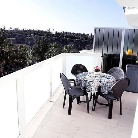 Playa De Americas Cozy For 2/4 Pax * Плайя-де-лас-Амерікас